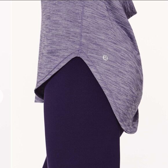 ✨ Lululemon Raise The Barre Tank✨ - Picture 4 of 11